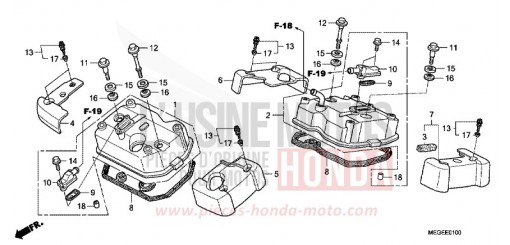 CYLINDER HEAD COVER VT750CSA de 2010